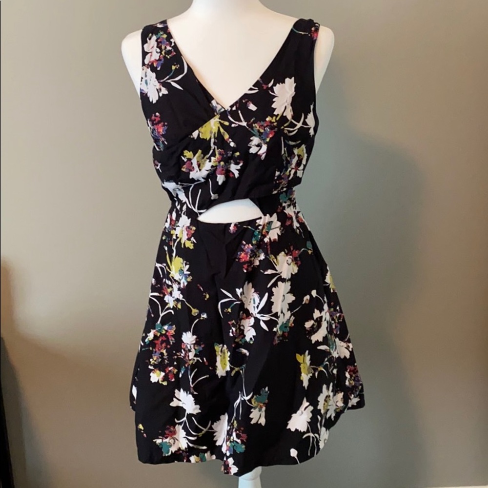 Jessica Simpson Dress